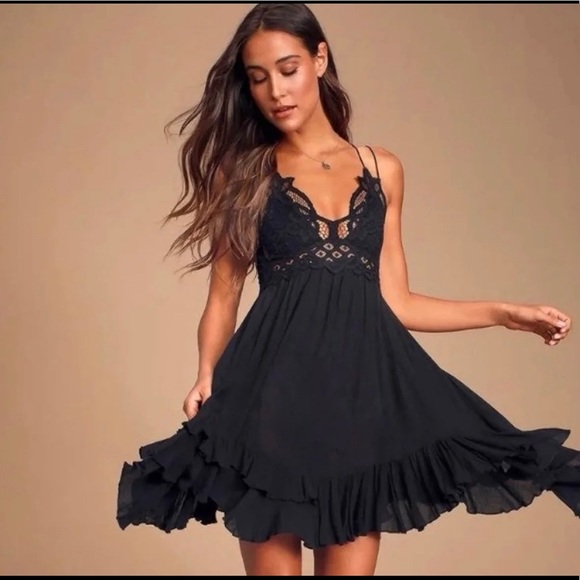 Free People Dresses & Skirts - Free People💕 Adella Slip Dress Black